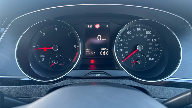 Volkswagen Passat 2.0 TDI EVO SCR R-Line 5dr DSG Diesel Estate